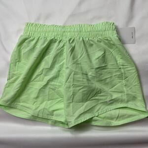 Nike One Kids  Size M  High-Waisted Dri-Fit  Training Shorts (Item 100 )
